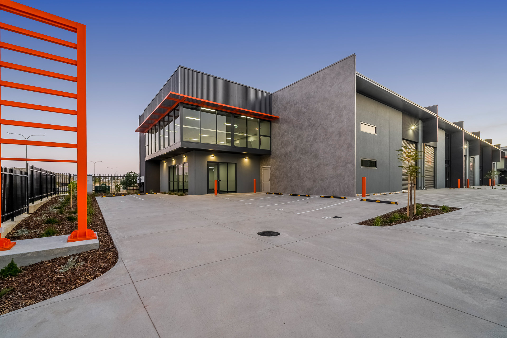70 Scorpius 58 16 Unit Warehouse & Office Development - Scorpius Road Wattleup 1