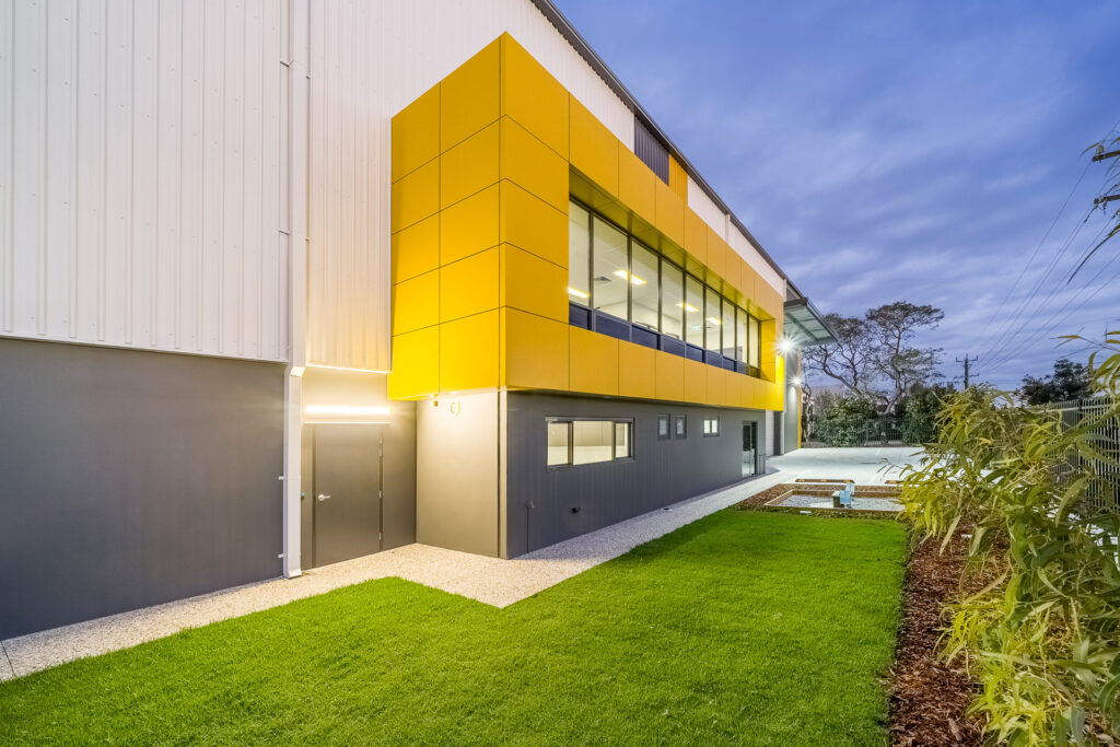 16 Reggio 9 Warehouse & Workshop - 16 Reggio Road Welshpool 3