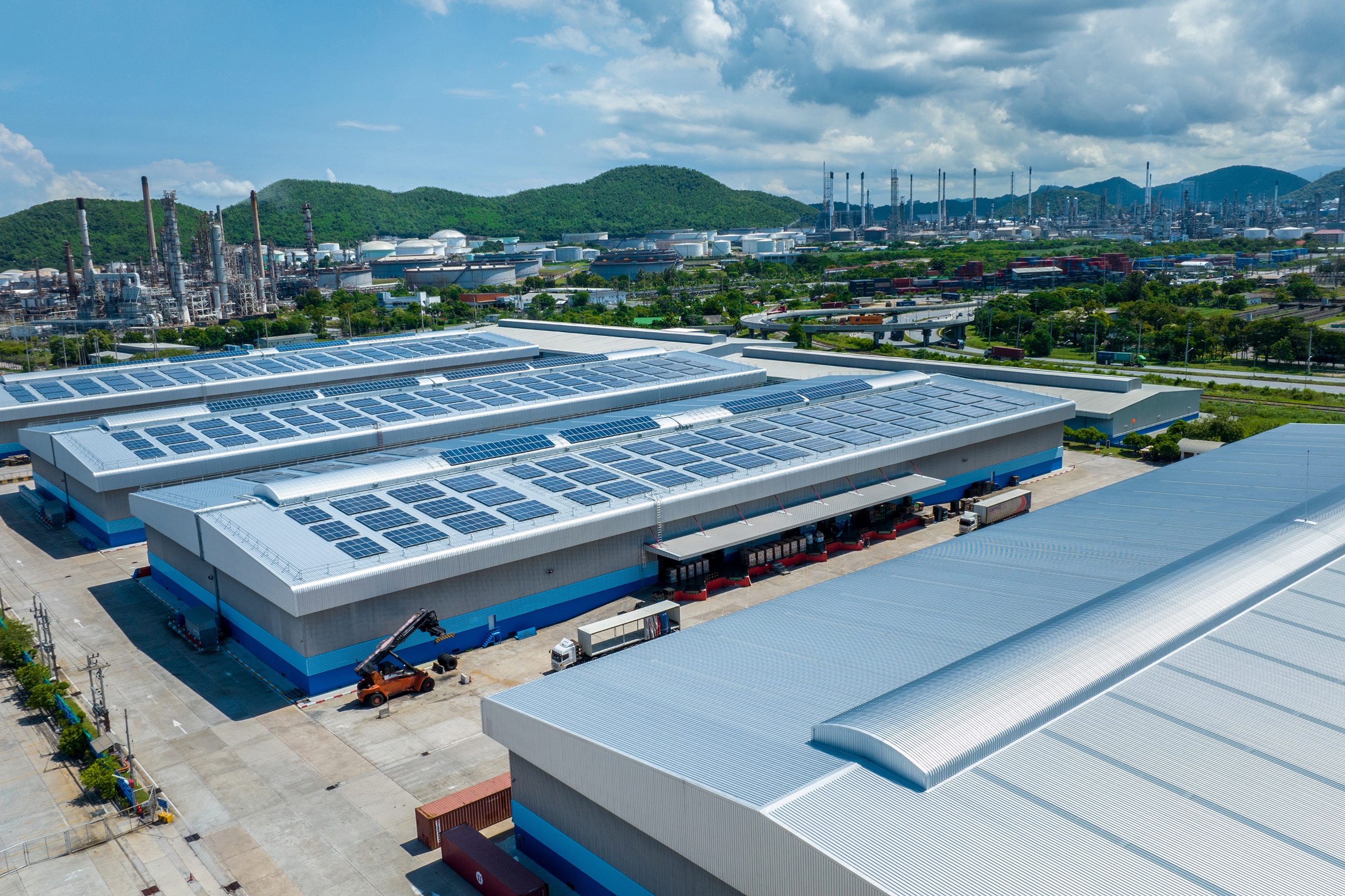 sustainable construction practices building with the future in mind 2 Sustainable Construction Practices: Building With The Future In Mind 11 Solar panels on industrial warehouse roofs